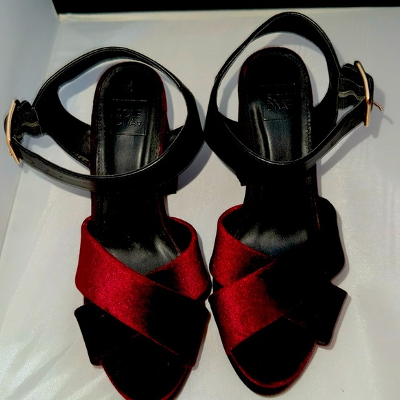 Not Worn Burgundy Velvet Cross Open Platform Heels ankle buckle. - Picture 1 of 8